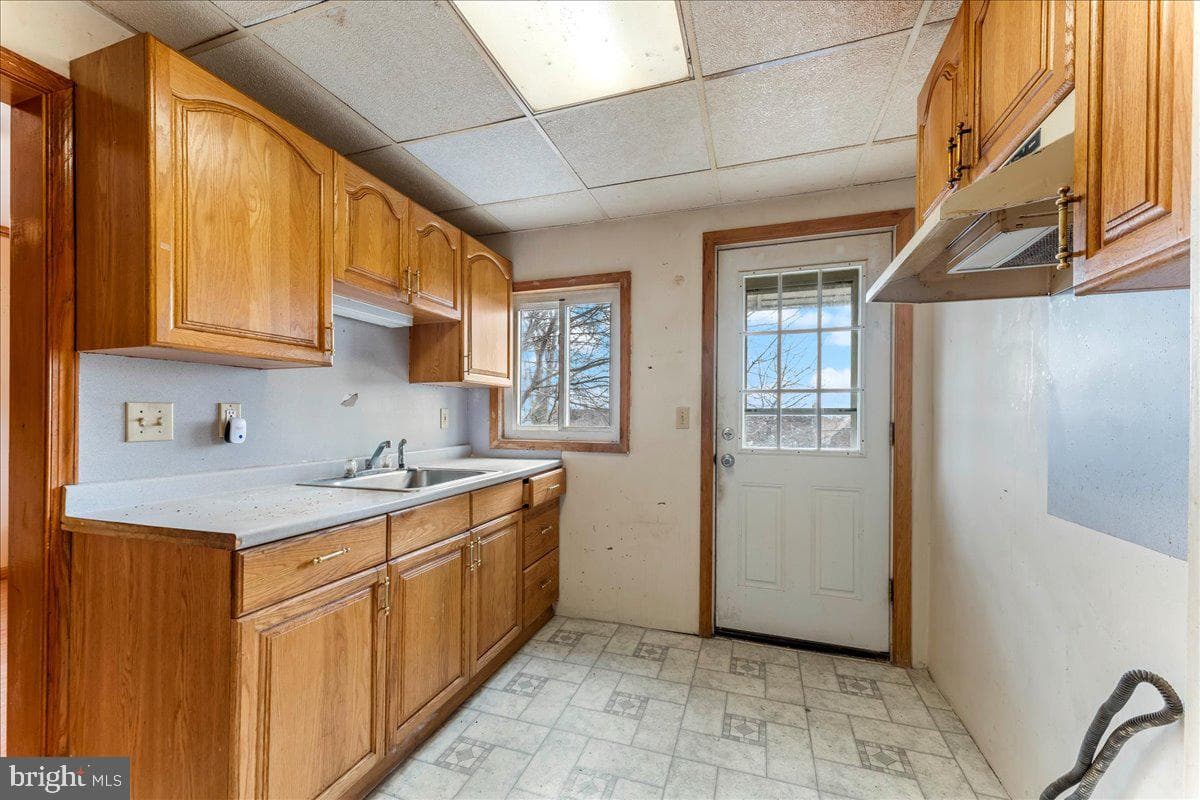 1119 Sterling Avenue photo 7