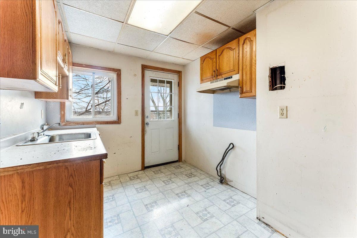 1119 Sterling Avenue photo 9