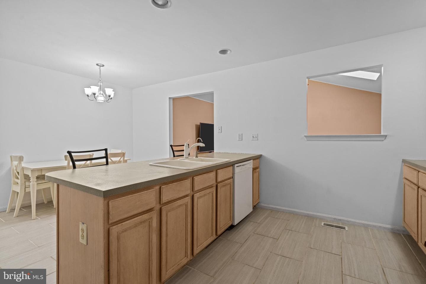 141 Marie Circle photo 10