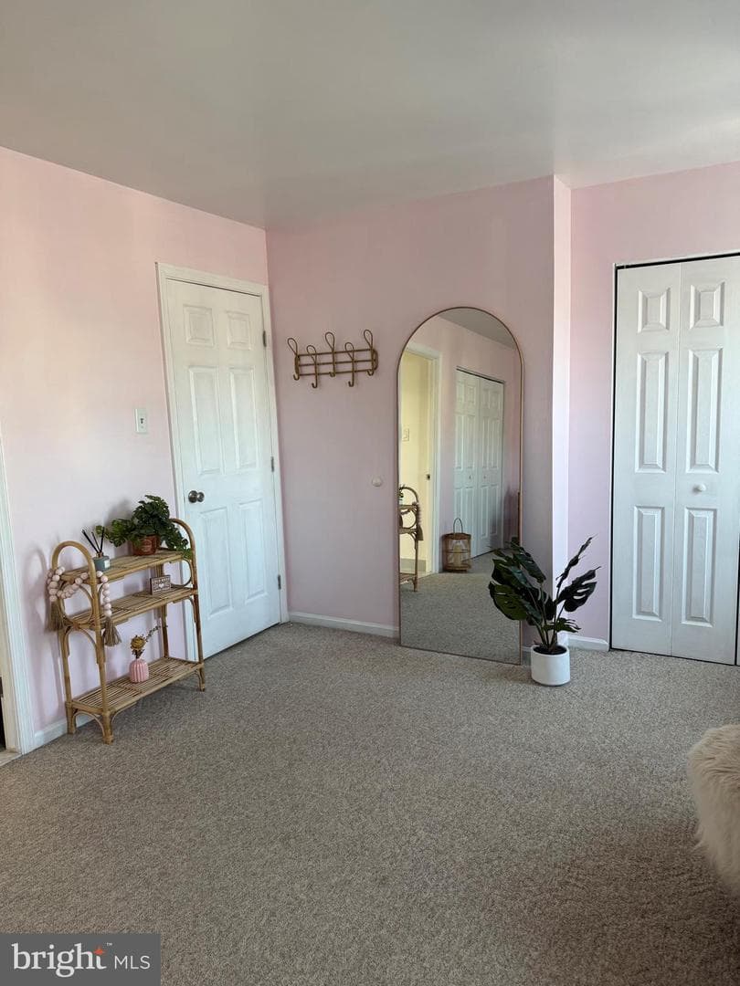 209 Aucott Road photo 23