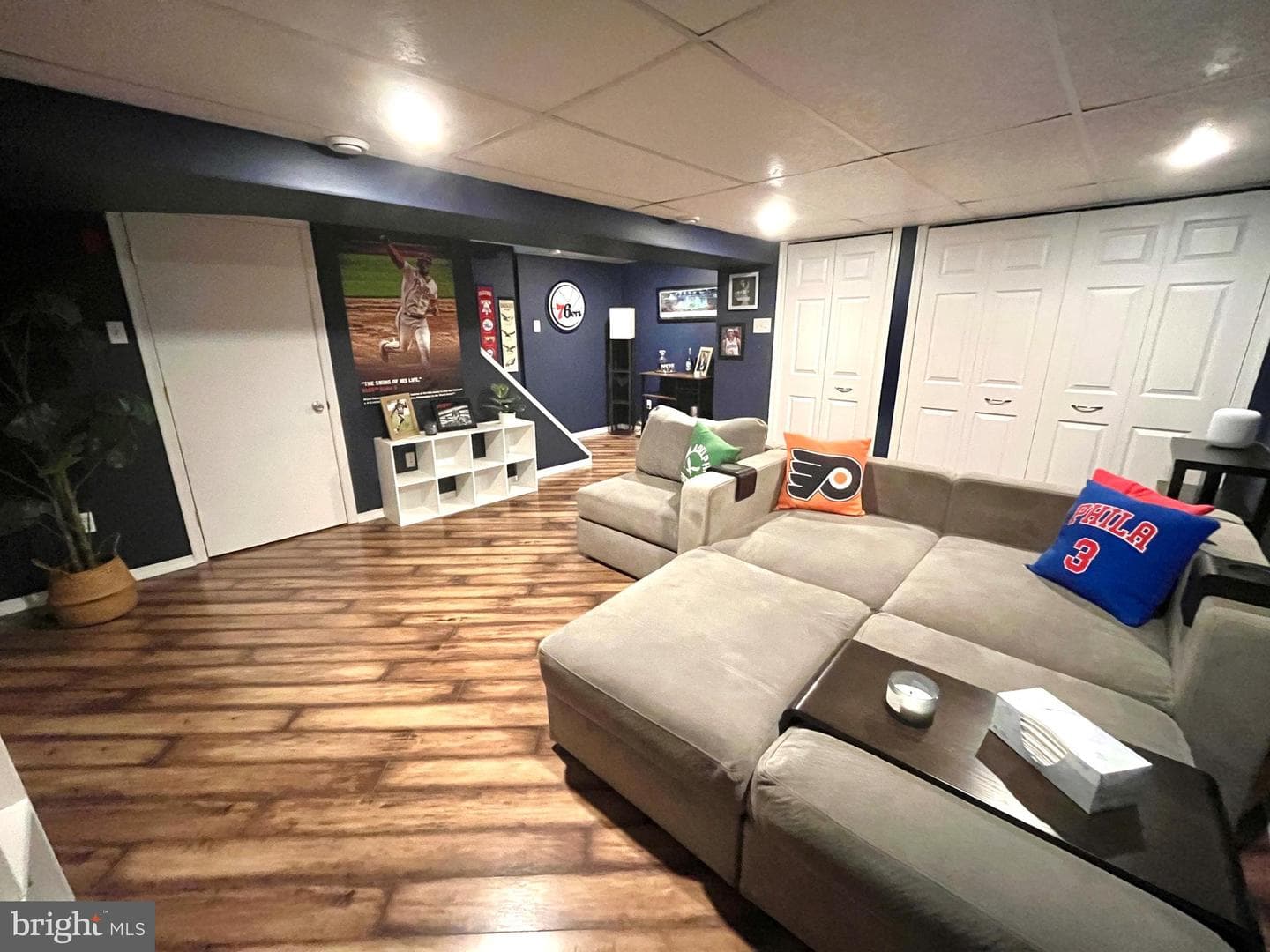 209 Aucott Road photo 27