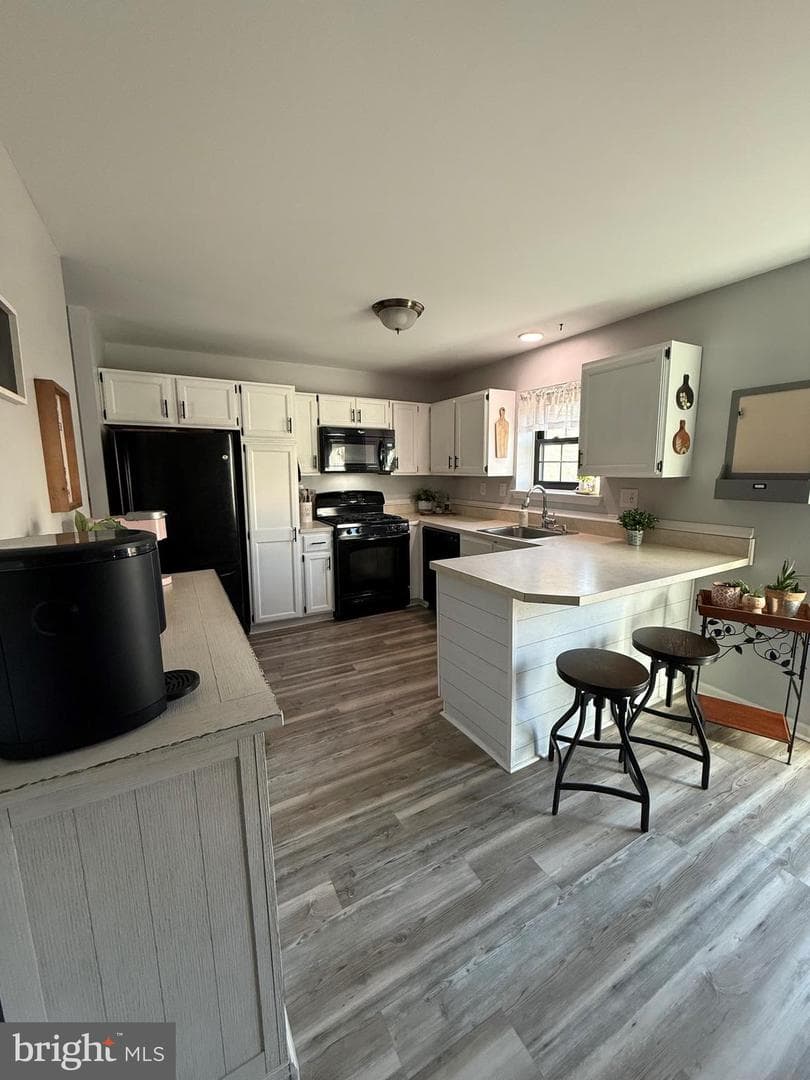 209 Aucott Road photo 9