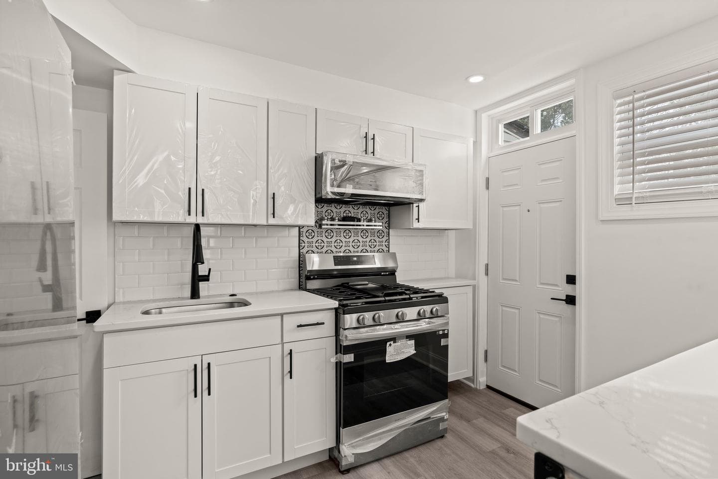 826 Rundale photo 10