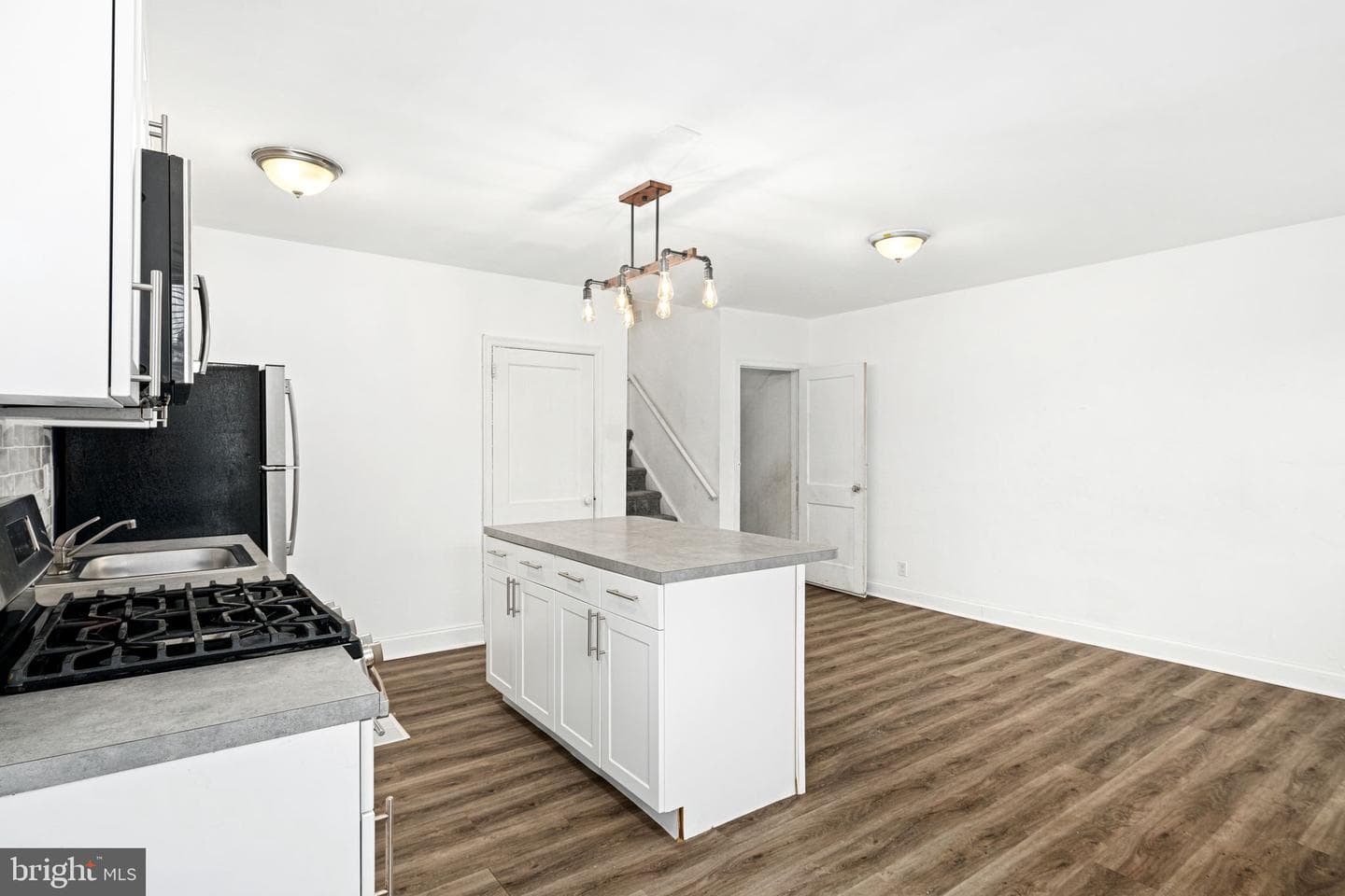 202 Brainerd Boulevard photo 6