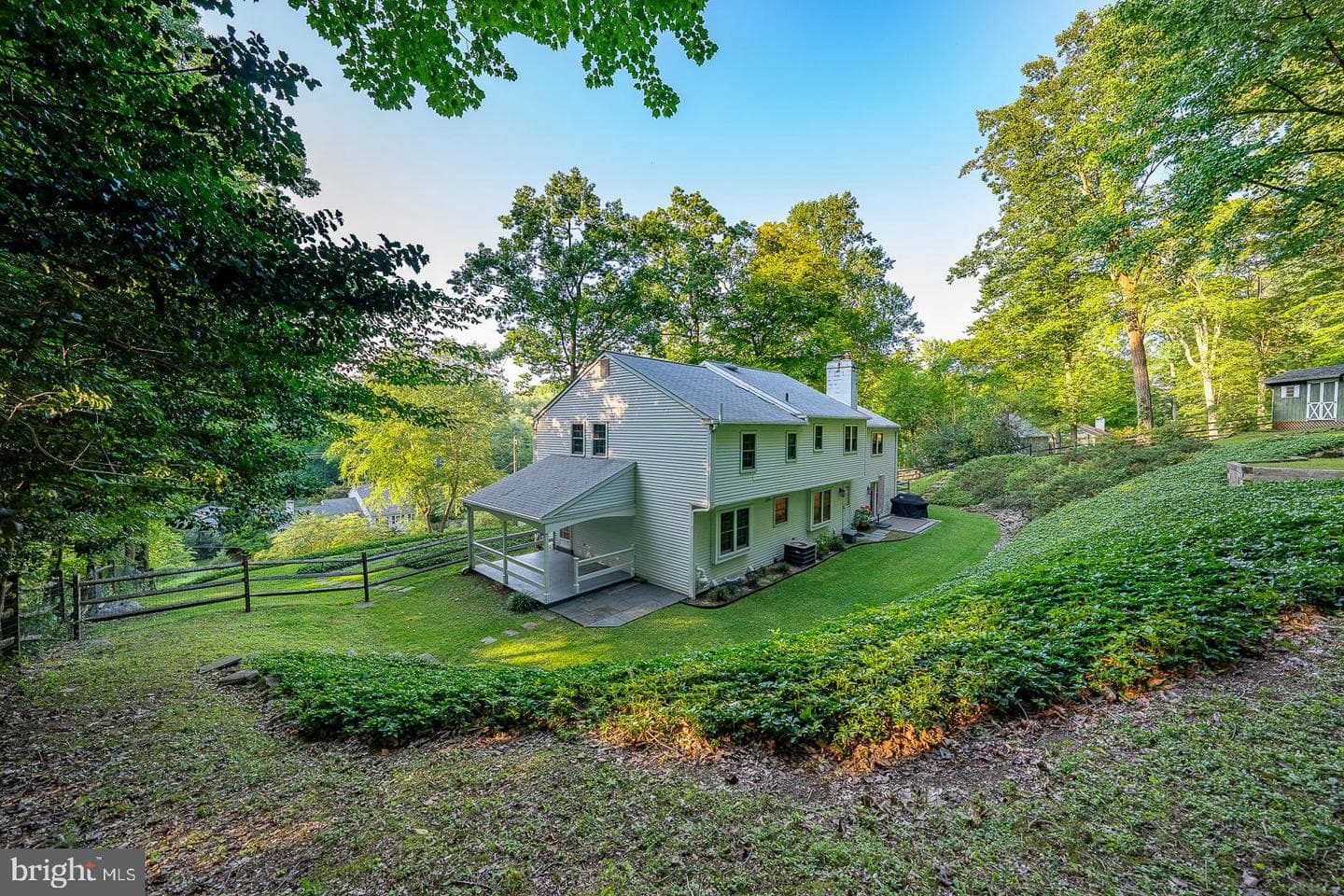 3218 Sawmill Road photo 5
