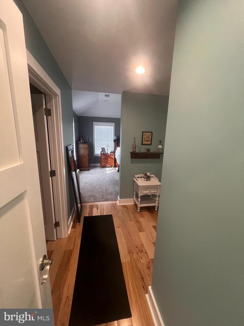 201 Vinsmith Avenue photo 16