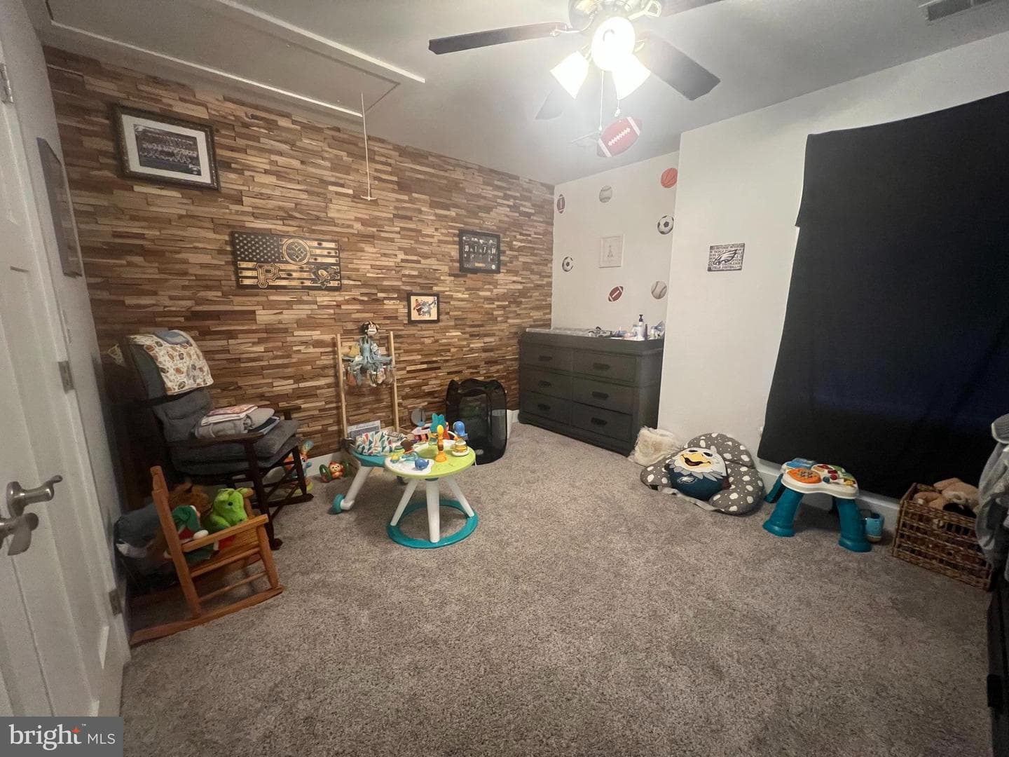 201 Vinsmith Avenue photo 25