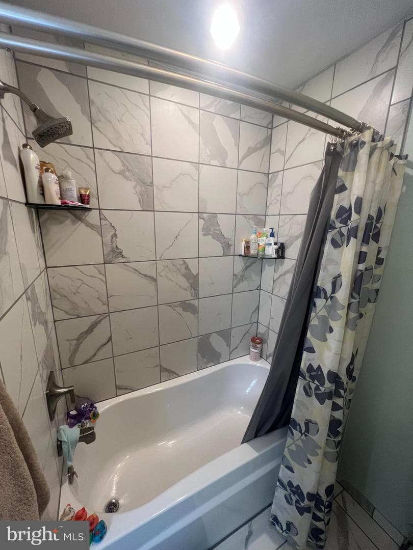 201 Vinsmith Avenue photo 27