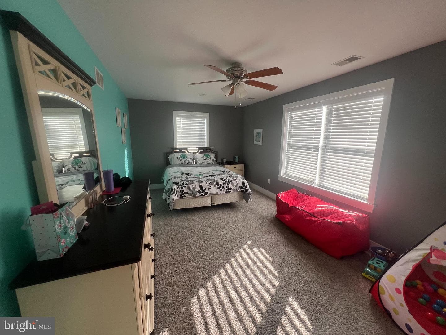 201 Vinsmith Avenue photo 29