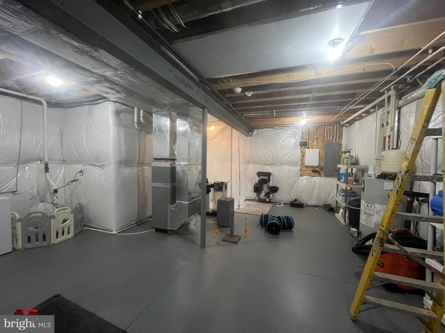 201 Vinsmith Avenue photo 35