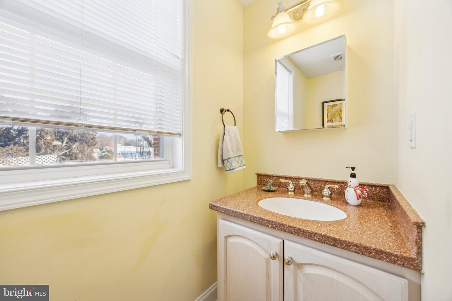 720 Creghan Avenue photo 20