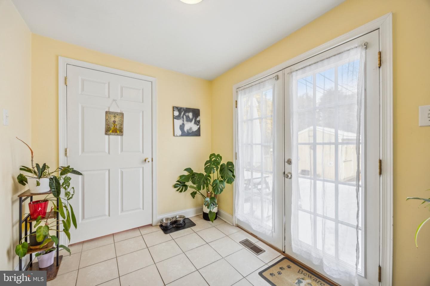 720 Creghan Avenue photo 22