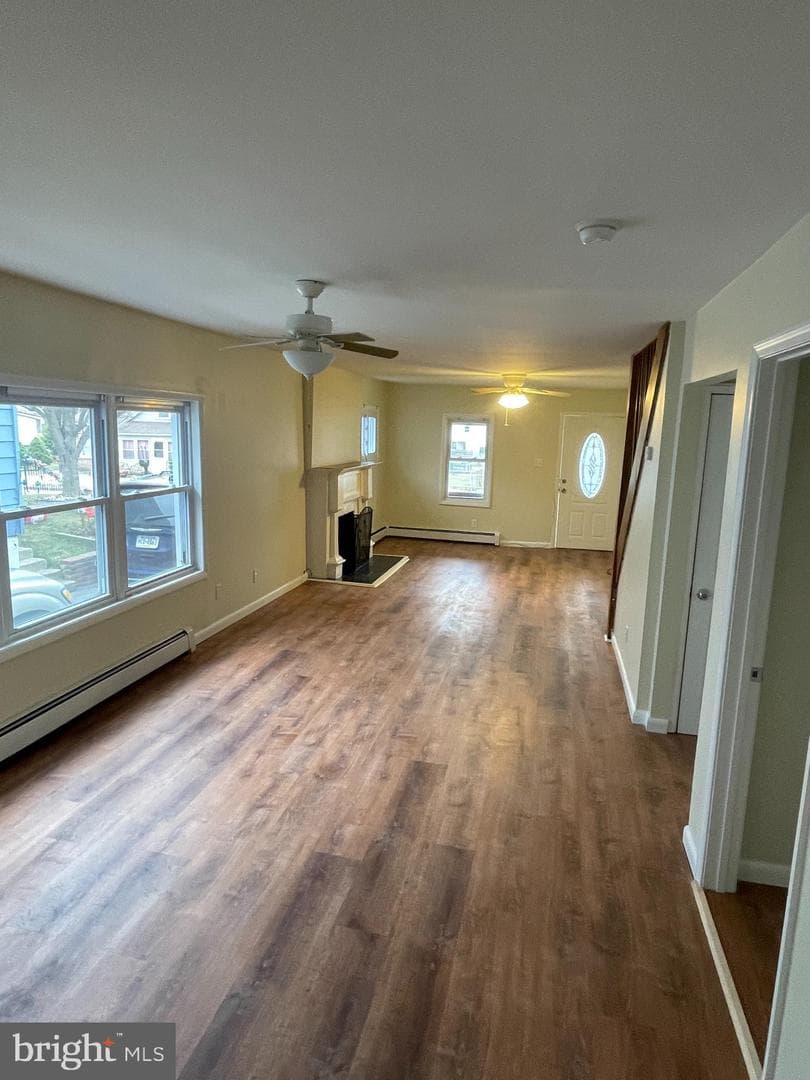 1017 Langley Street photo 7