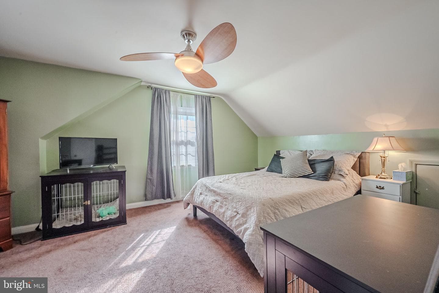 411 Perry Street photo 26
