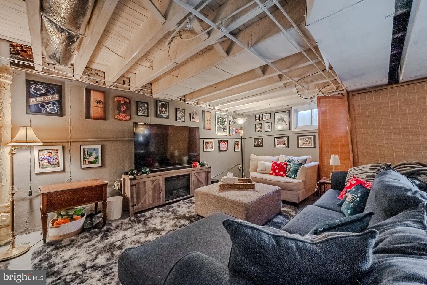 411 Perry Street photo 35