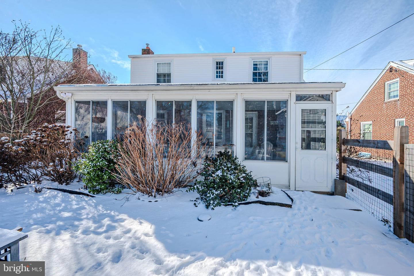 411 Perry Street photo 42