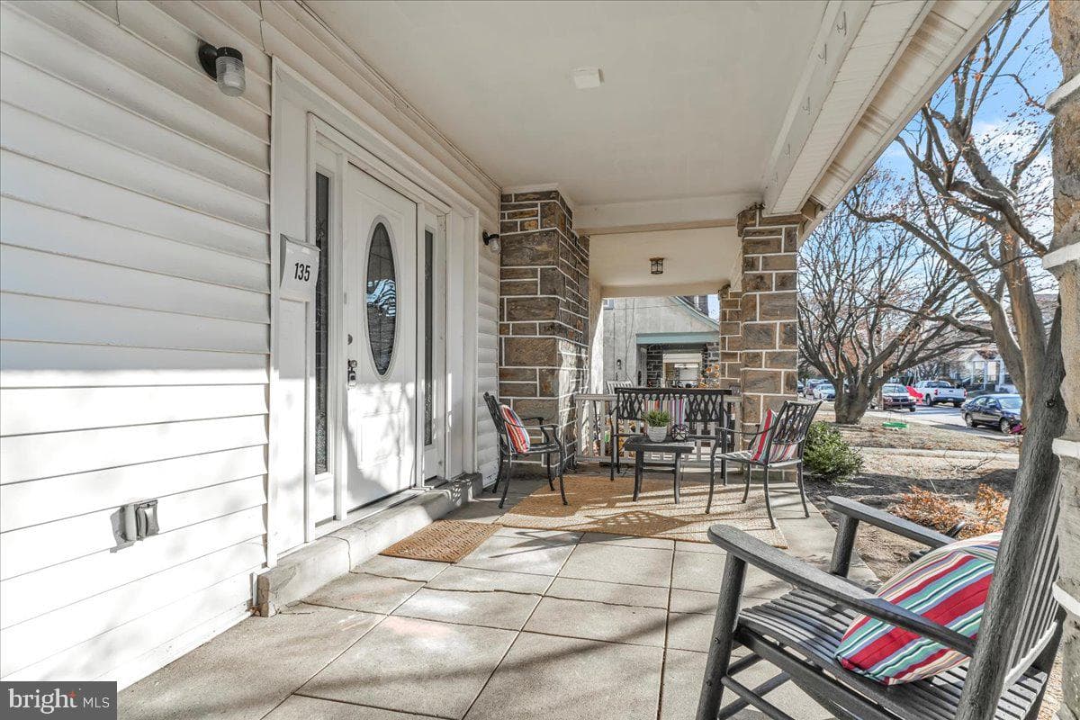 135 Sycamore Road photo 27