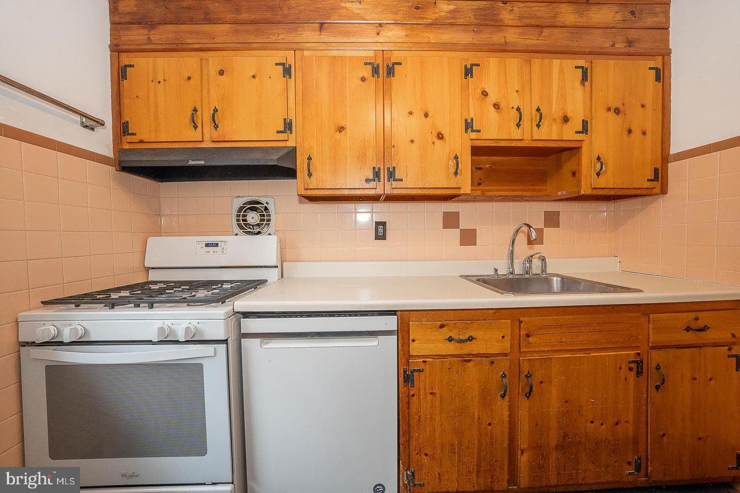 111 Bishop Hollow Road photo 16