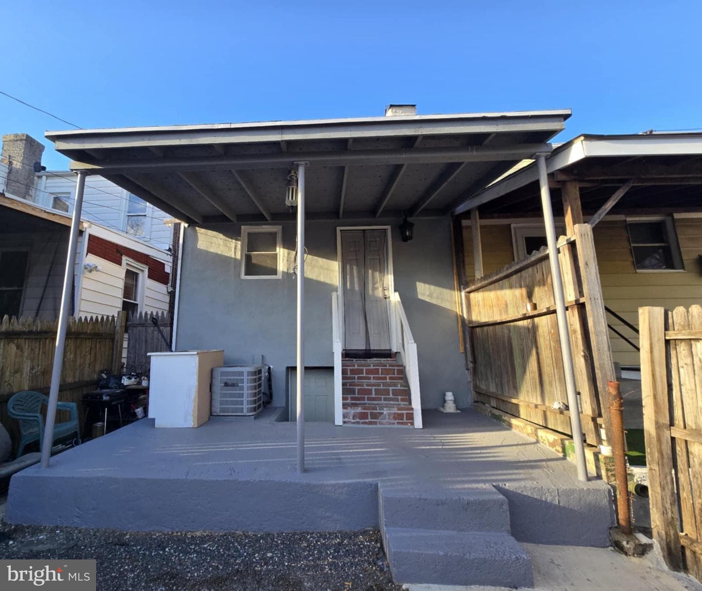 2015 W 9th Street photo 46