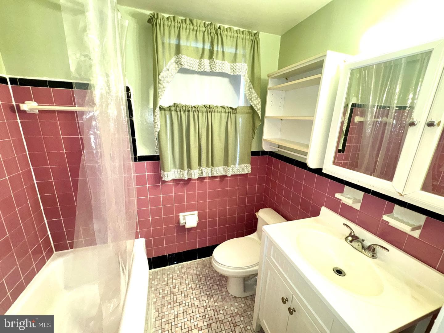 48 King Avenue photo 14