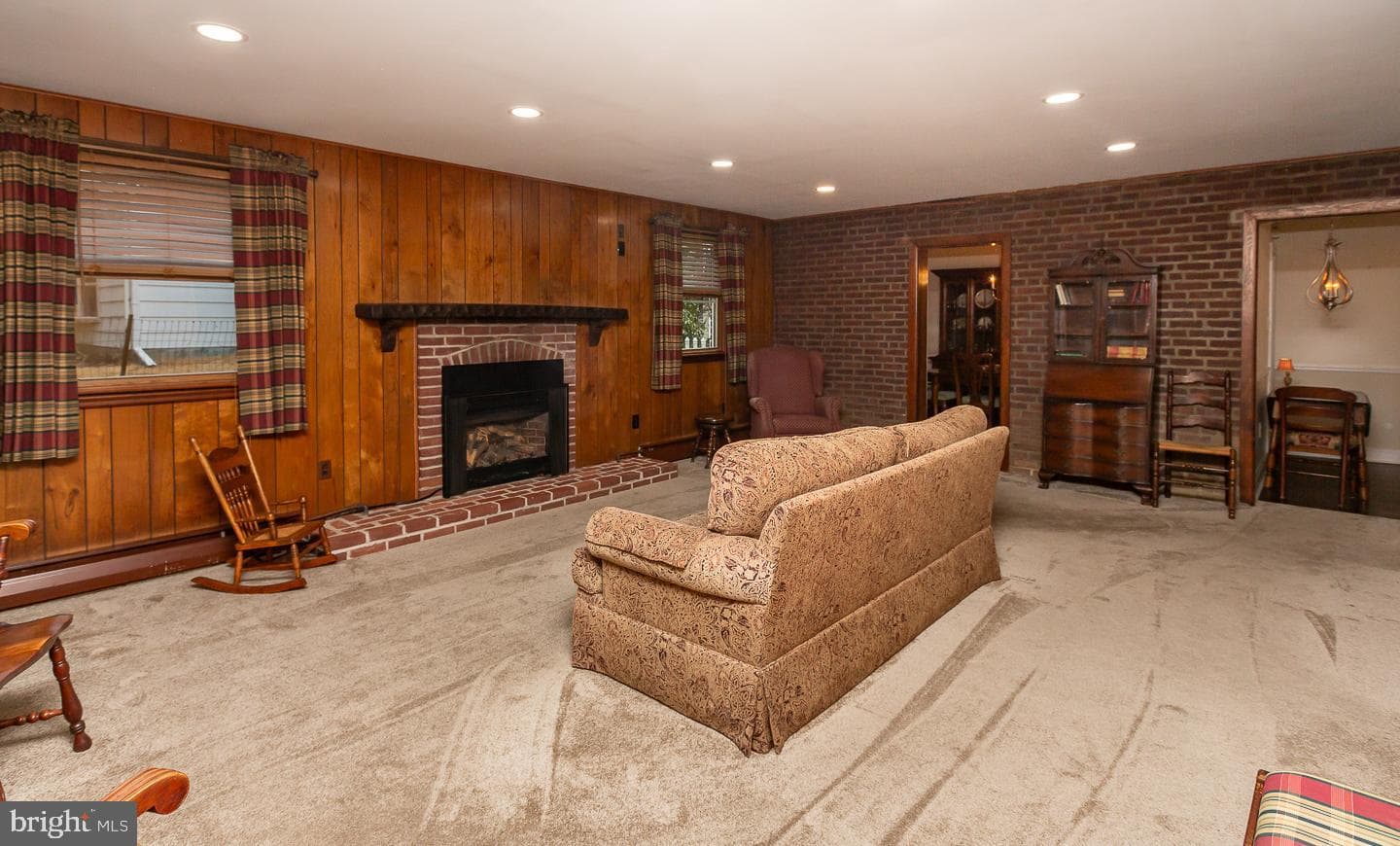 1556 Burmont Road photo 11
