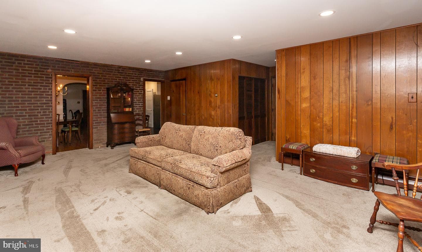1556 Burmont Road photo 13