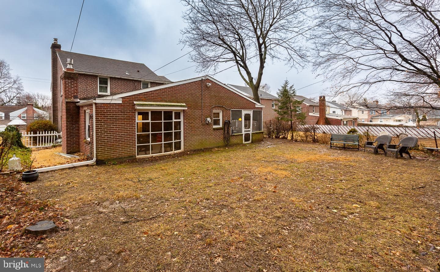 1556 Burmont Road photo 36