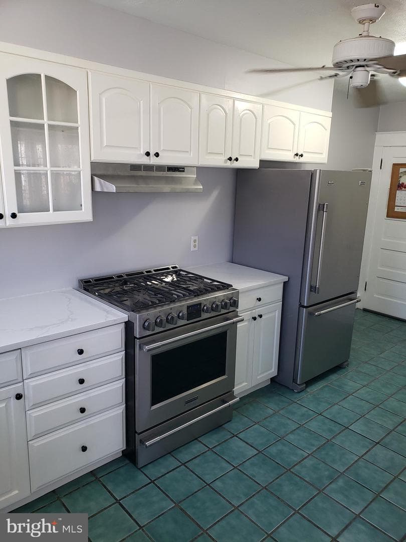 120 Walsh Road photo 15