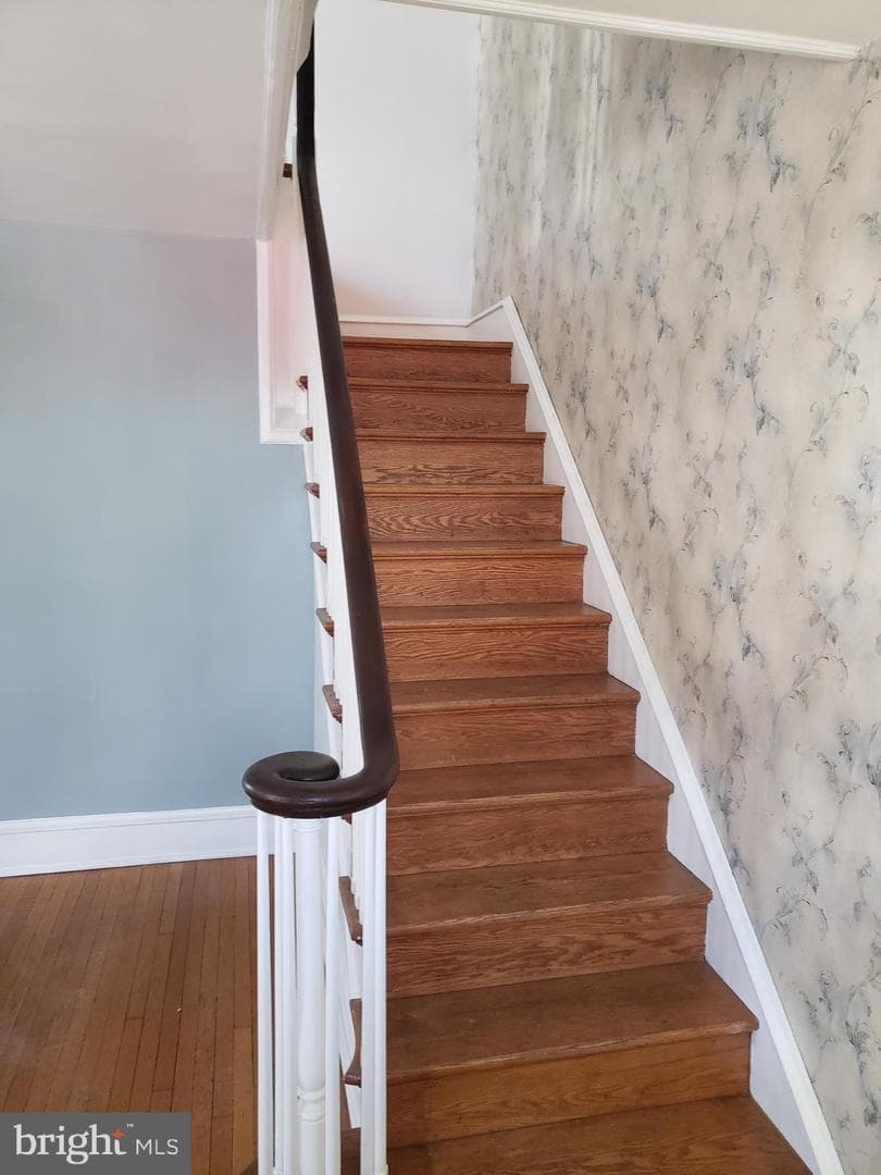 120 Walsh Road photo 18