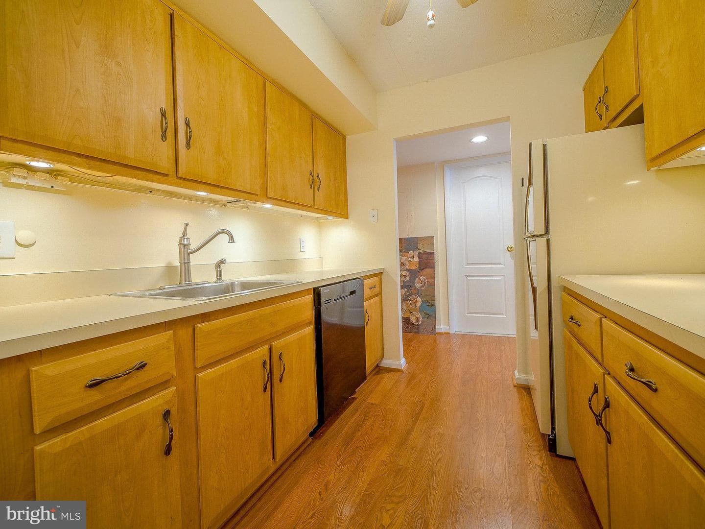 700 Avondale Road #3j photo 12