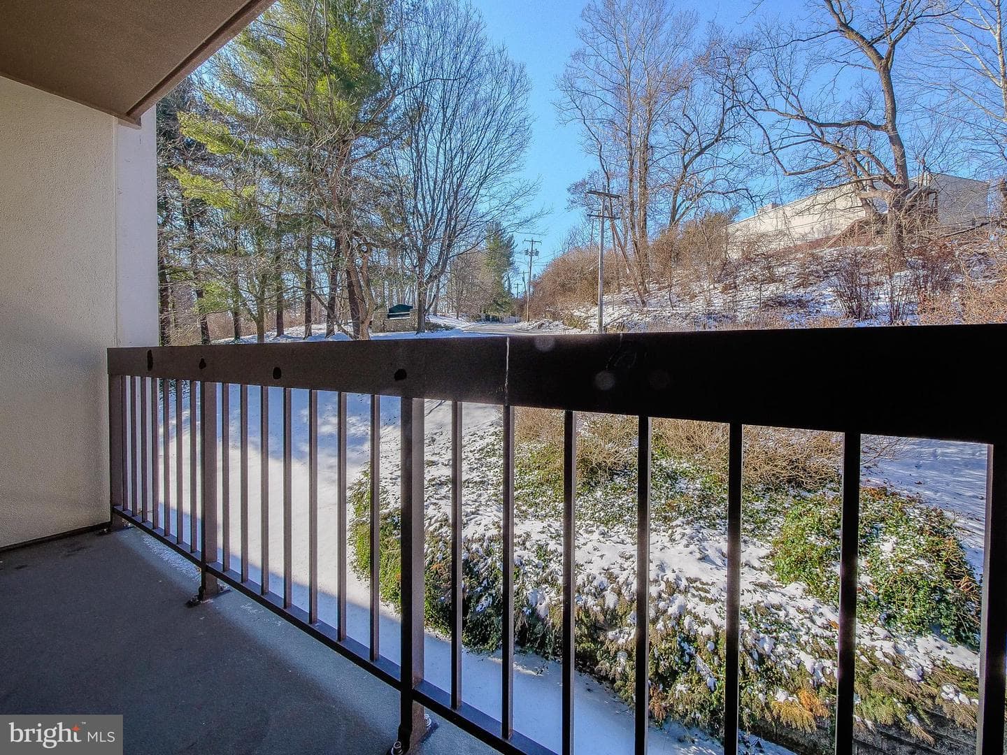 700 Avondale Road #3j photo 32