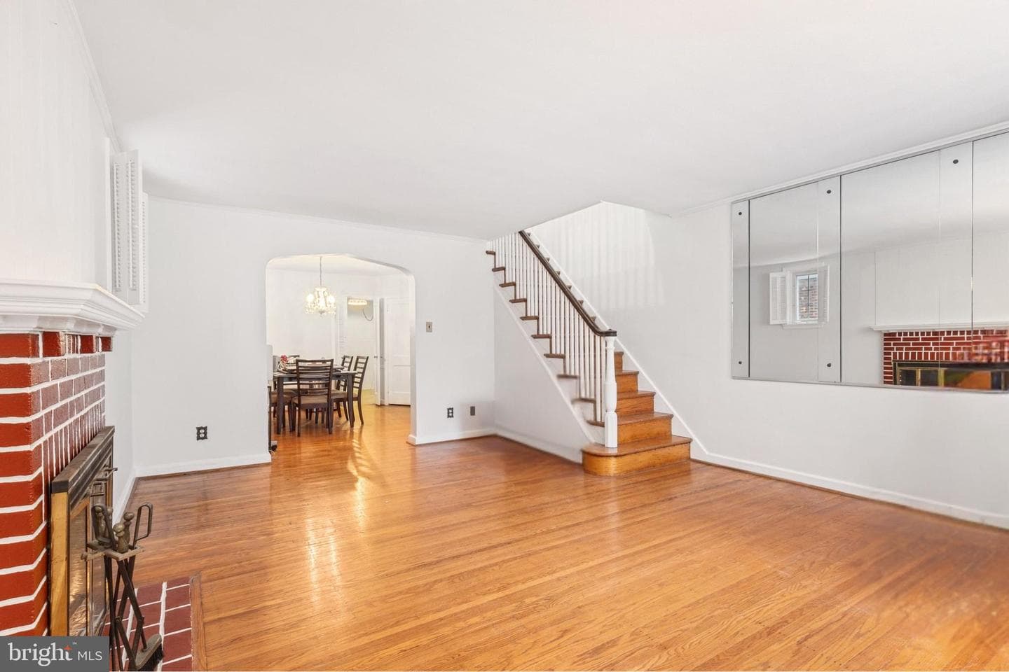917 Myra Avenue photo 9