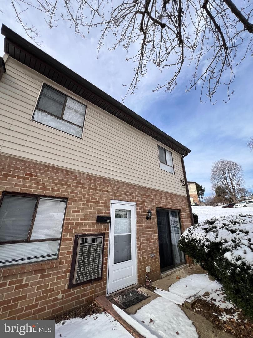 280 Bridgewater Road #b17 photo 1