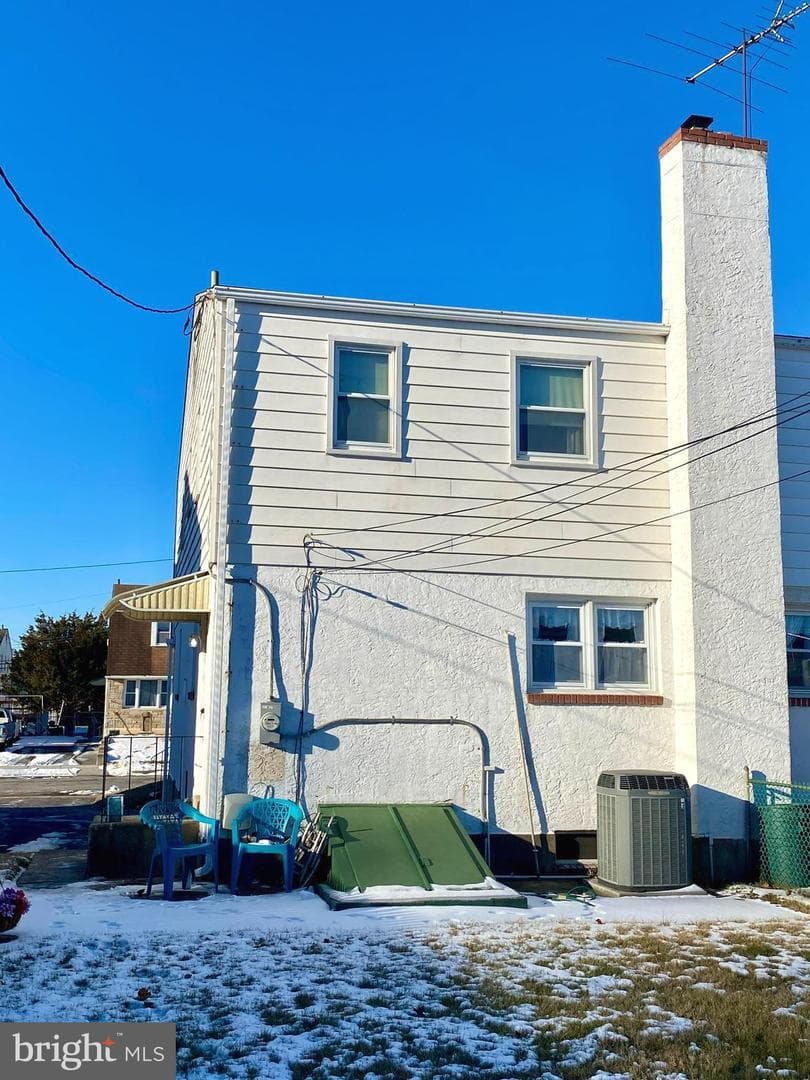 1345 Price Street photo 2
