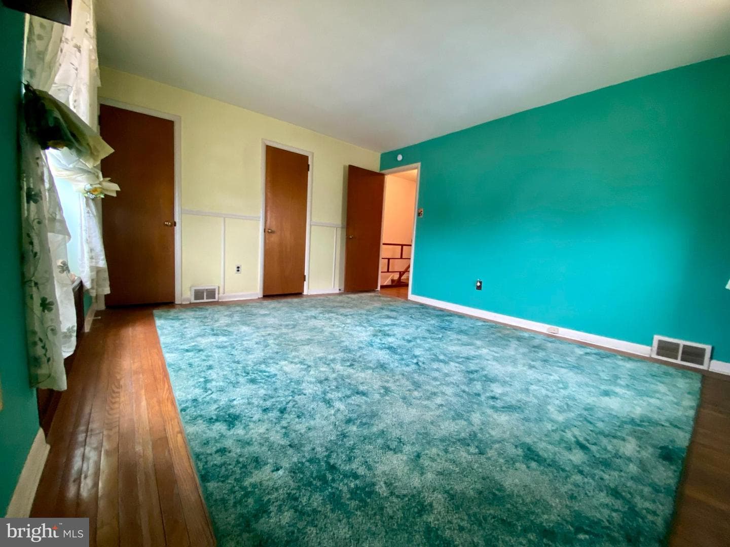 1345 Price Street photo 9
