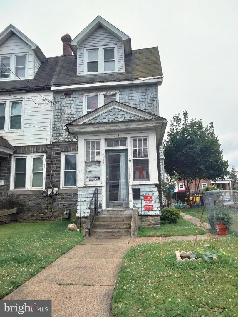 2414 Edgmont Avenue
