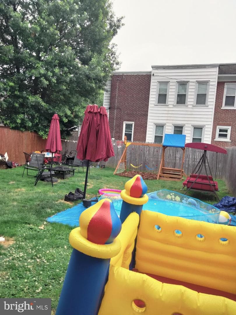 2414 Edgmont Avenue photo 3