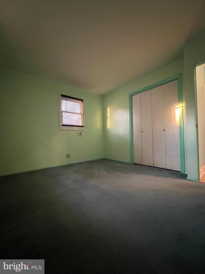 2558 Secane Road photo 25