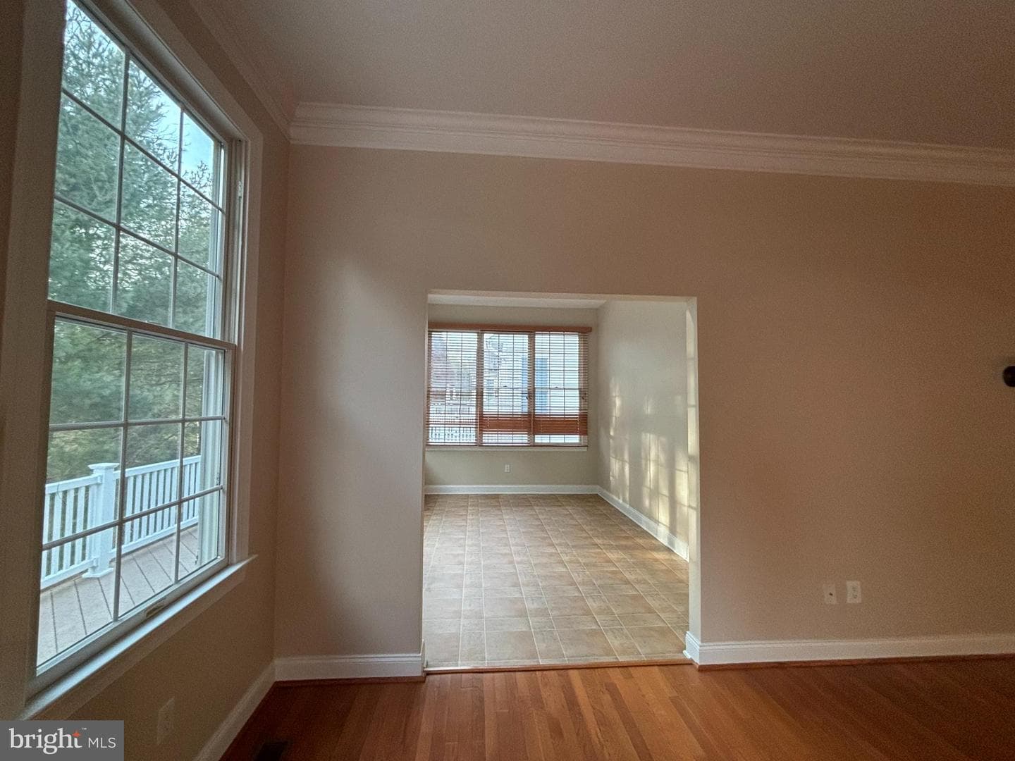 84 S Valentine Drive photo 5