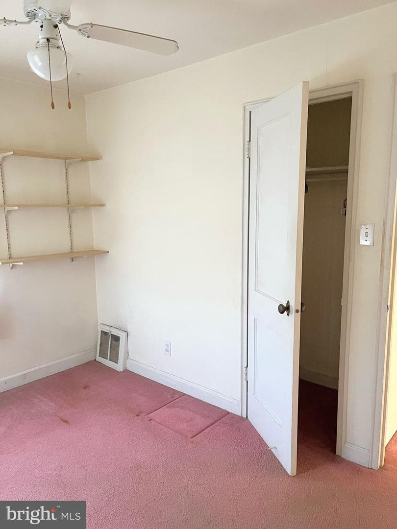 200 W Sylvan Avenue photo 24