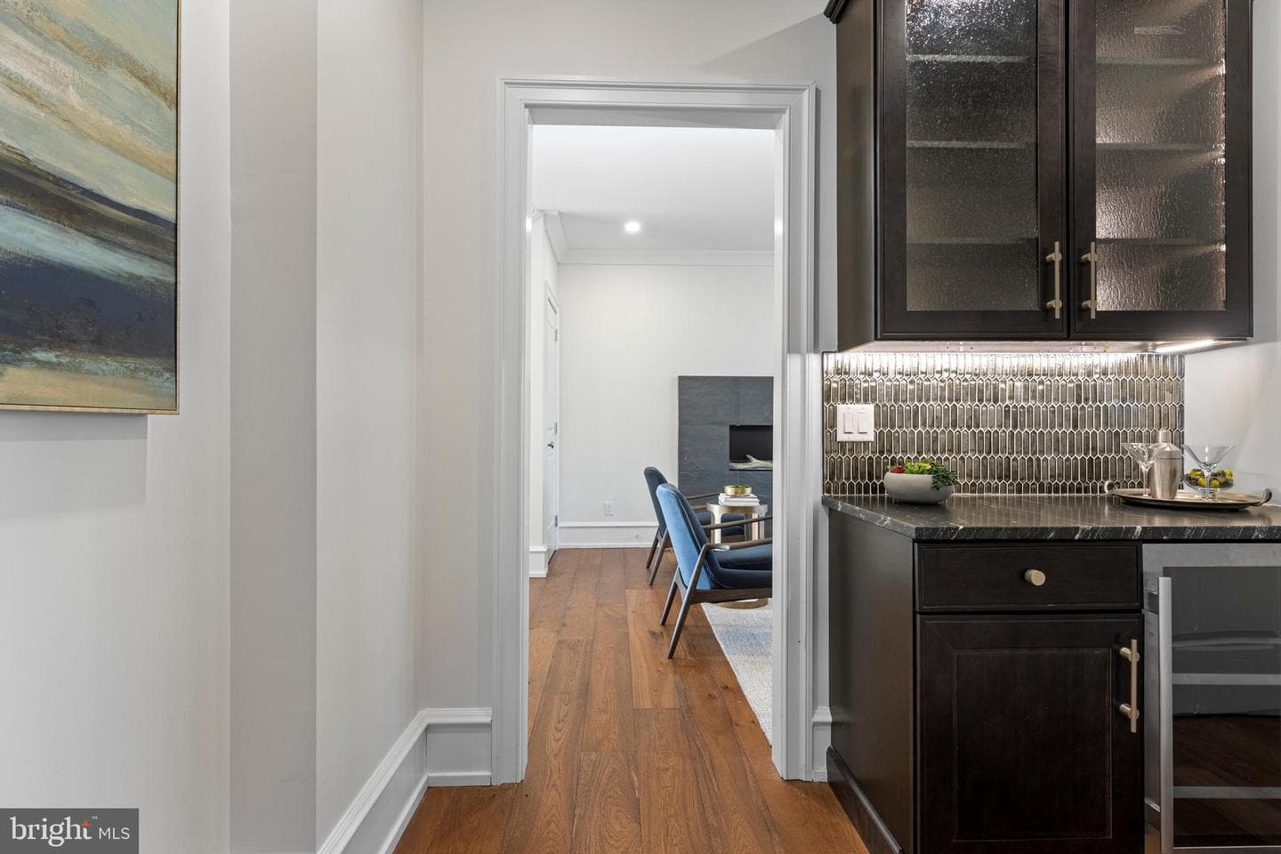 421 Maplewood Avenue photo 8