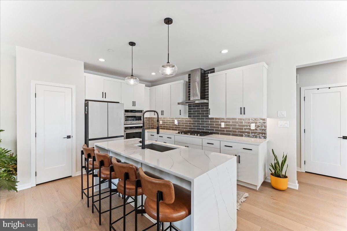 722 Switchman Road photo 3