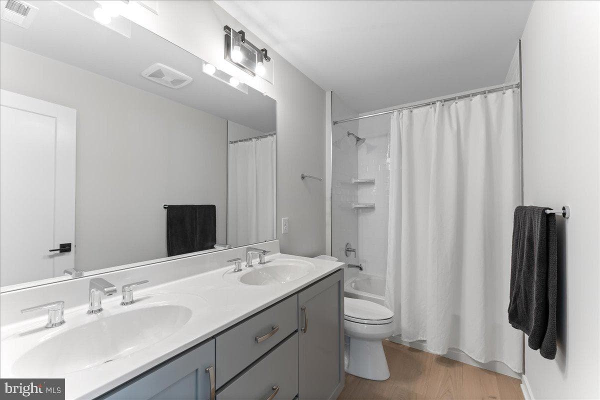 722 Switchman Road photo 31