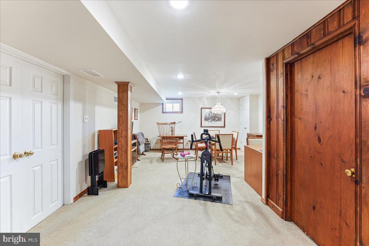 746 Sproul Road photo 16