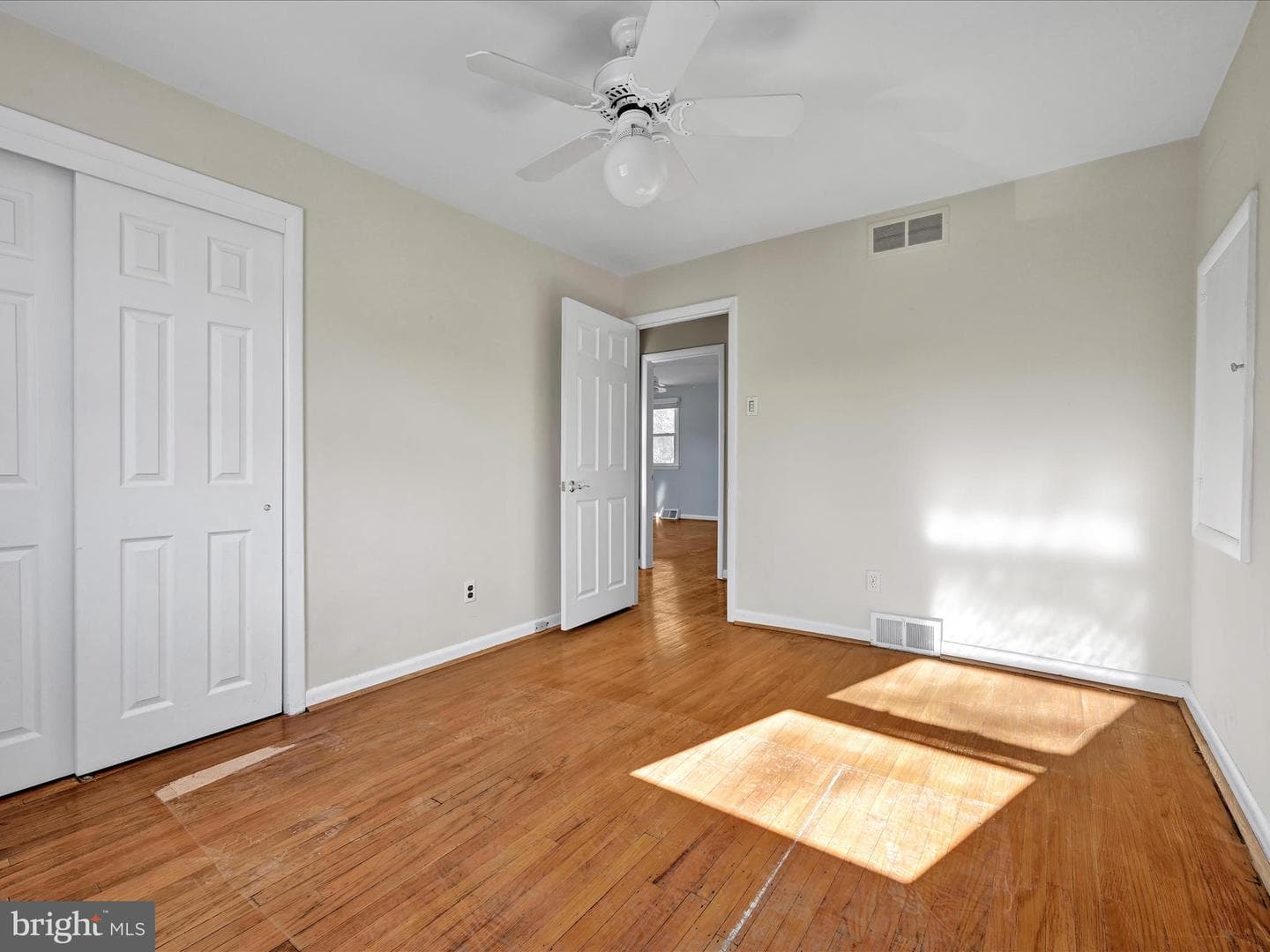 2530 Parke Lane photo 28