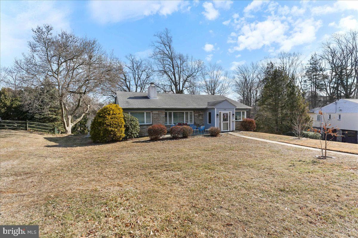 2170 Thomas Avenue photo 3