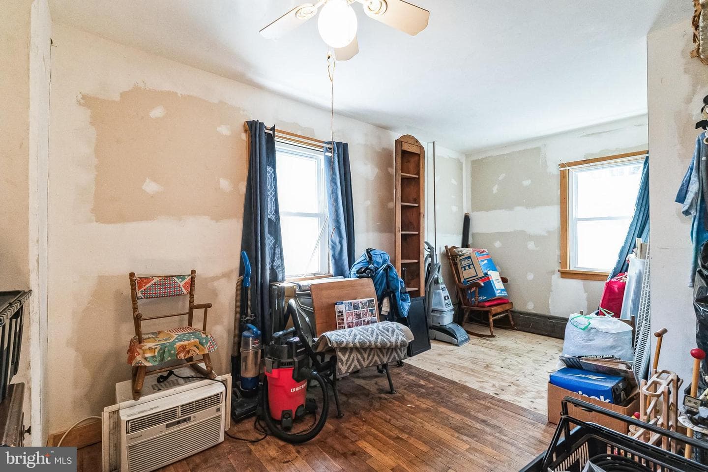 835 Hill Road photo 3