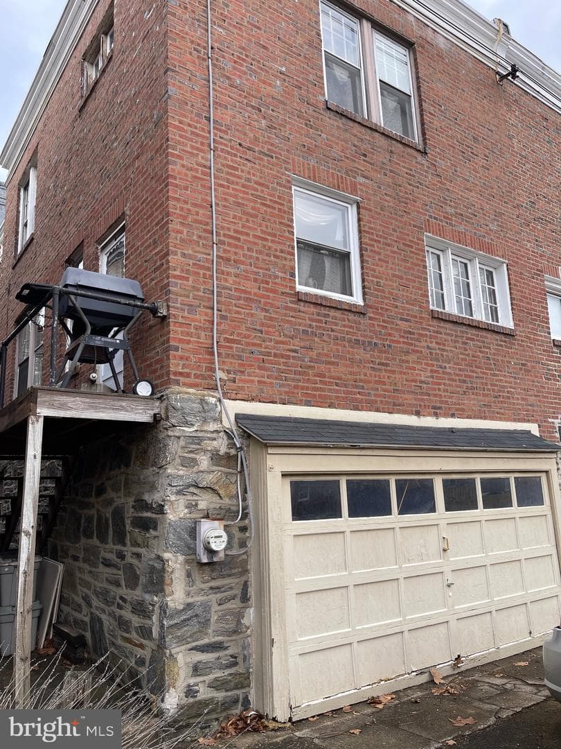 904 Whitby Avenue photo 41