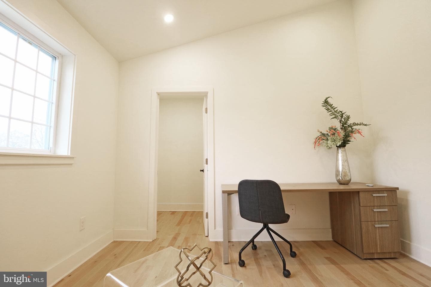 2366 Thomas Avenue photo 25
