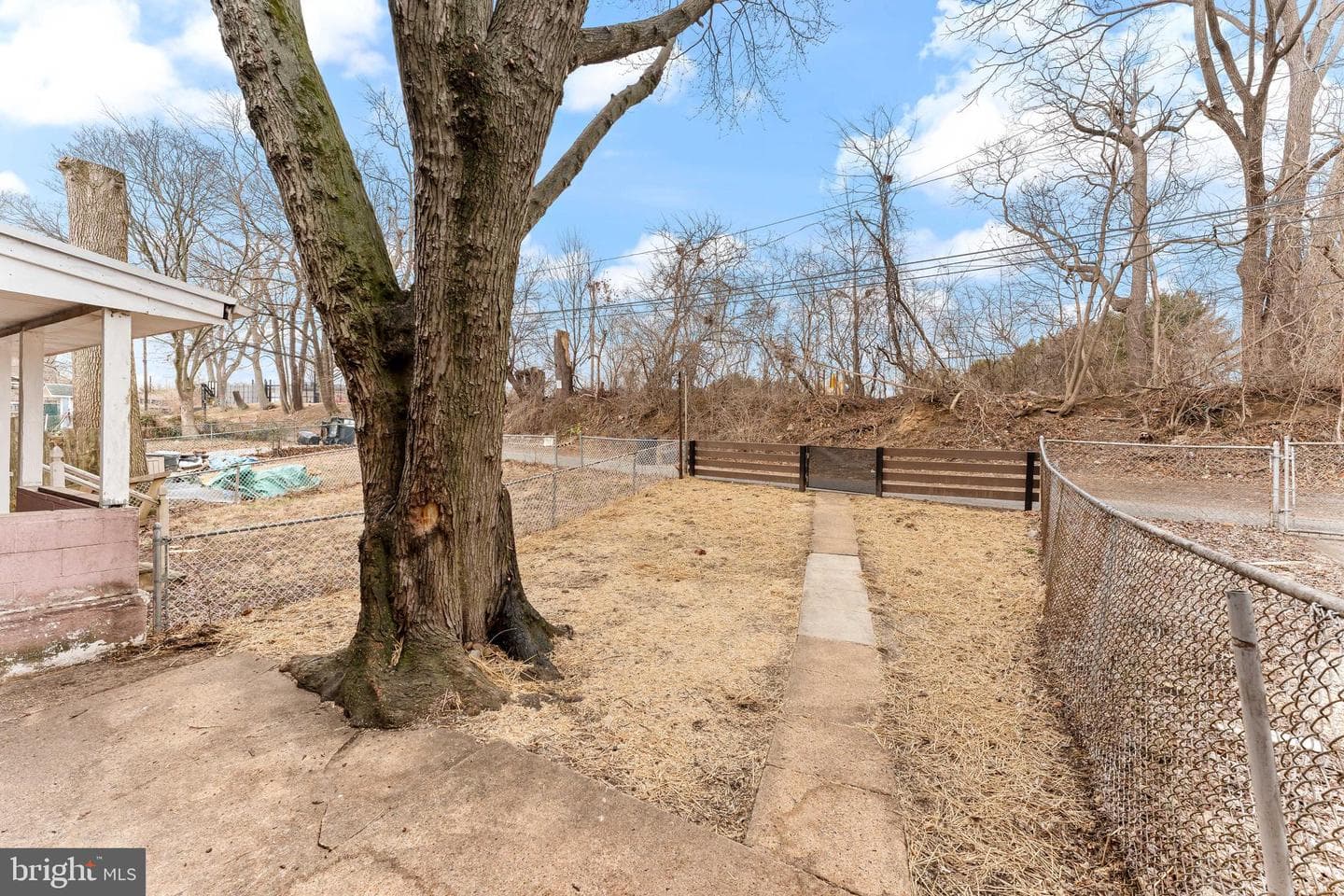 1130 Sterling Avenue photo 16